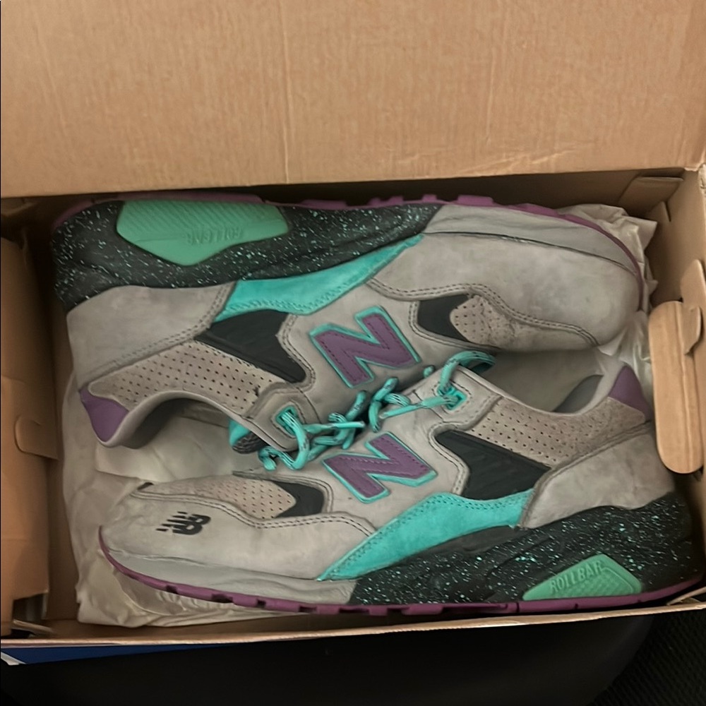 New Balance classics MT580WST Gray and Aqua Sneakers with Purple Accents